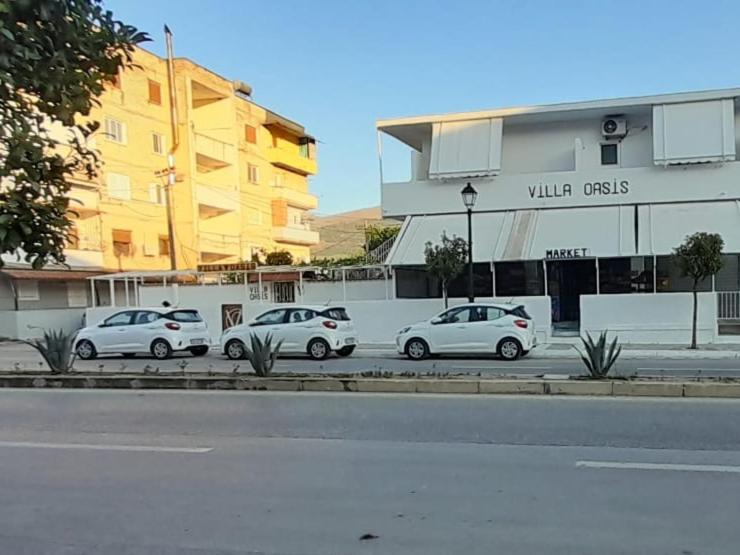 Villa Oasis Berat Luaran gambar
